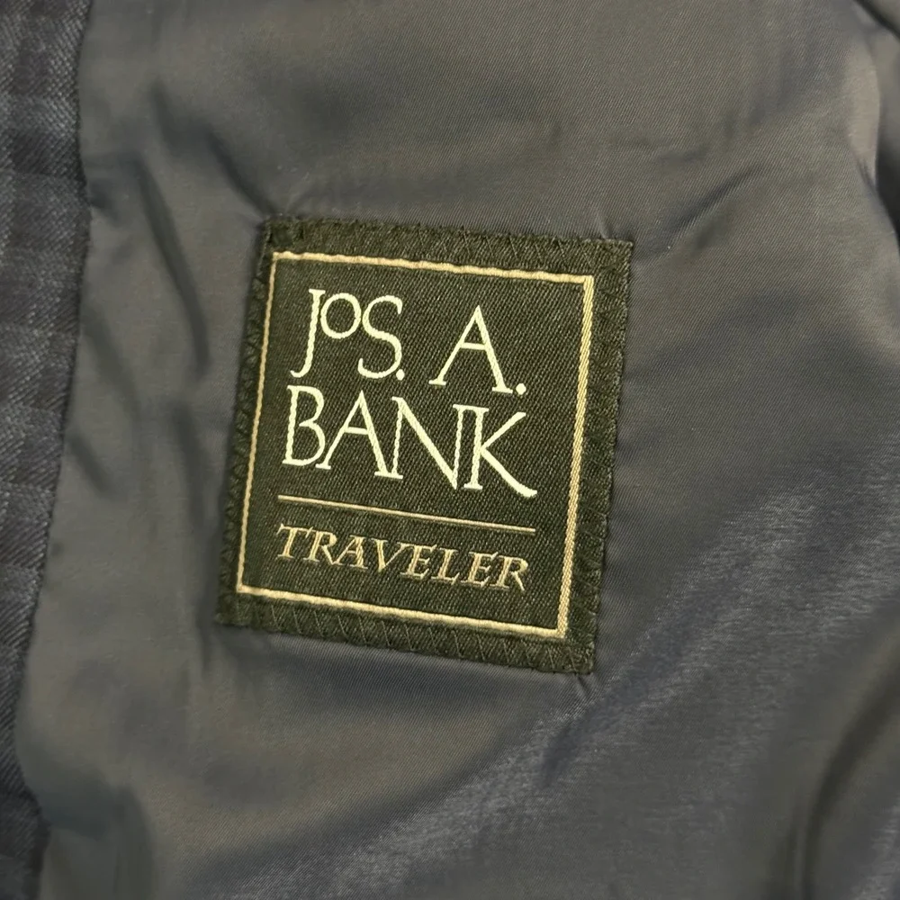 Jos A Bank Mens 44R Wool Blazer Sport Coat Navy‎ Check Traditional Fit 2-Button